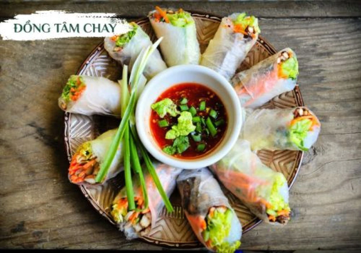 Gỏi cuốn chay tươi ngon cho bữa tiệc chay