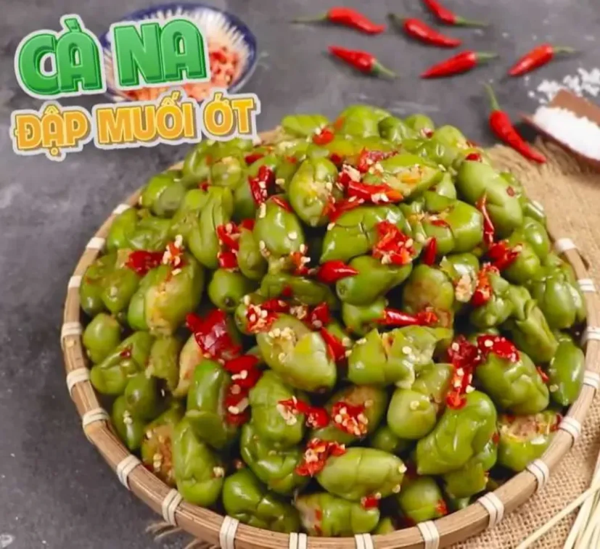 Đập nhẹ cà na khi làm cà na đập