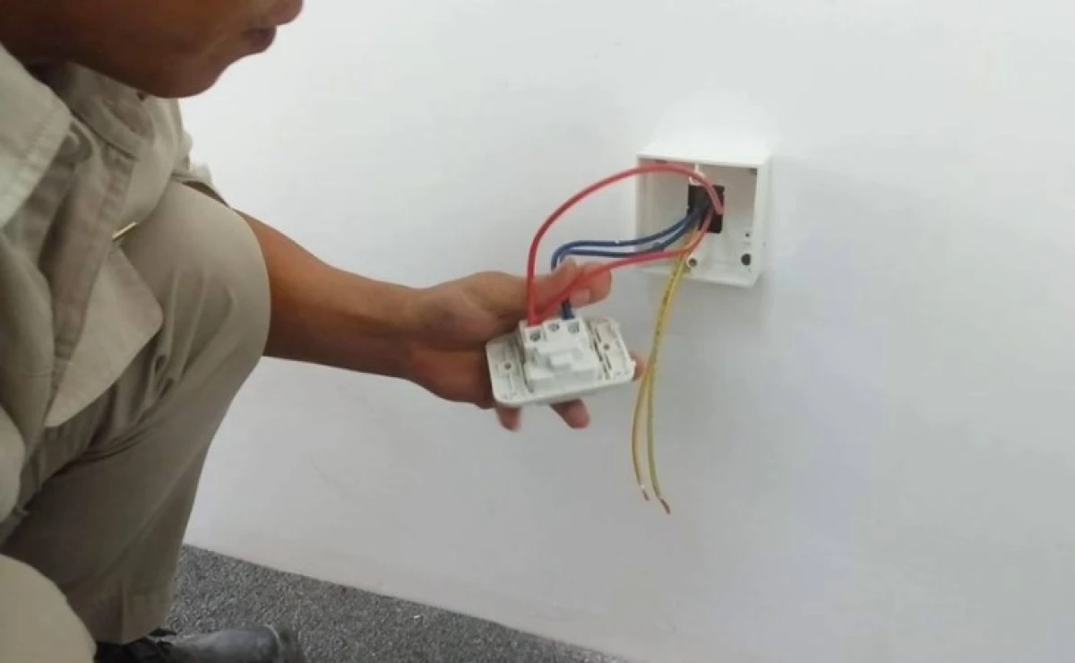 Hướng dẫn nối dây dẫn điện bước 1