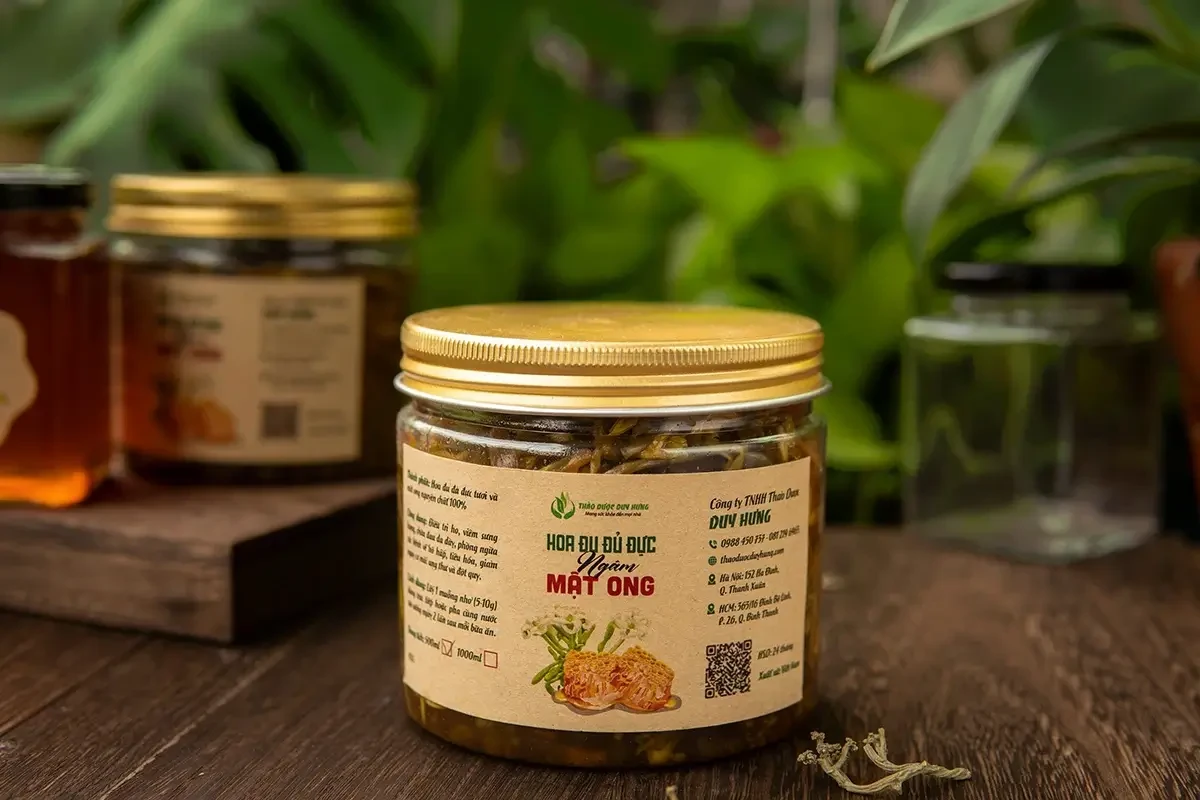 Hũ thủy tinh đựng hoa đu đủ đực ngâm mật ong, cách bảo quản tốt