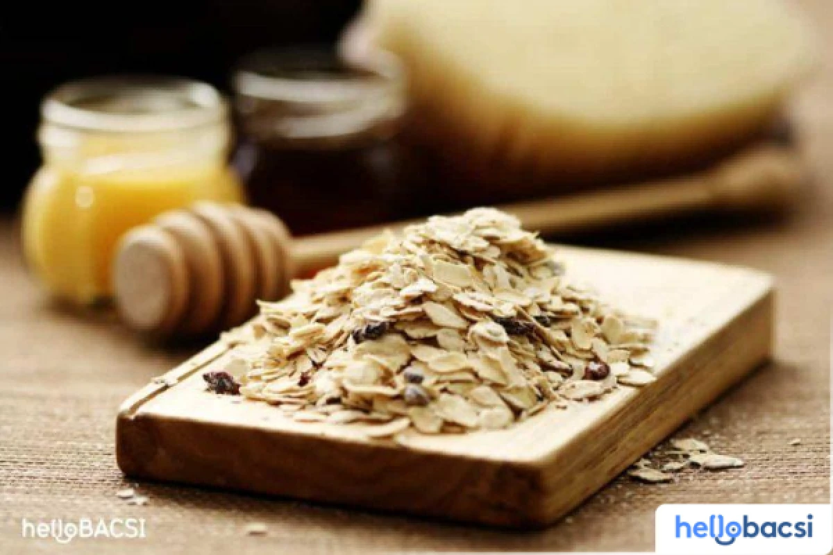Mặt nạ yến mạch và mật ong dưỡng da tại nhà tự nhiên và dịu nhẹ