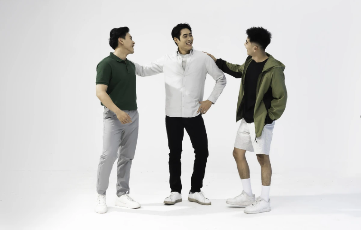 Trị vết mỡ trên áo bằng phấn rôm và nước rửa chén