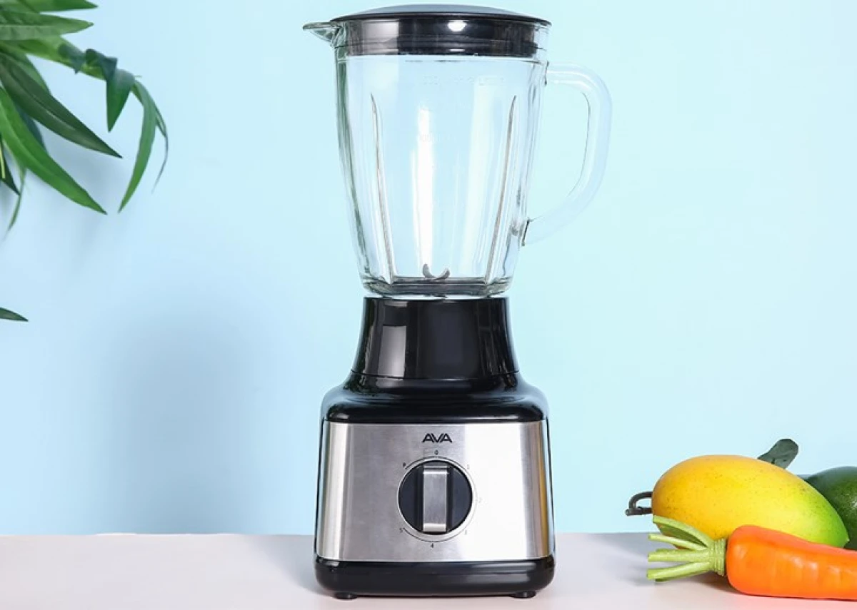 Máy xay sinh tố bị yếu và không nhuyễn thực phẩm do động cơ yếu hoặc lưỡi dao cùn
