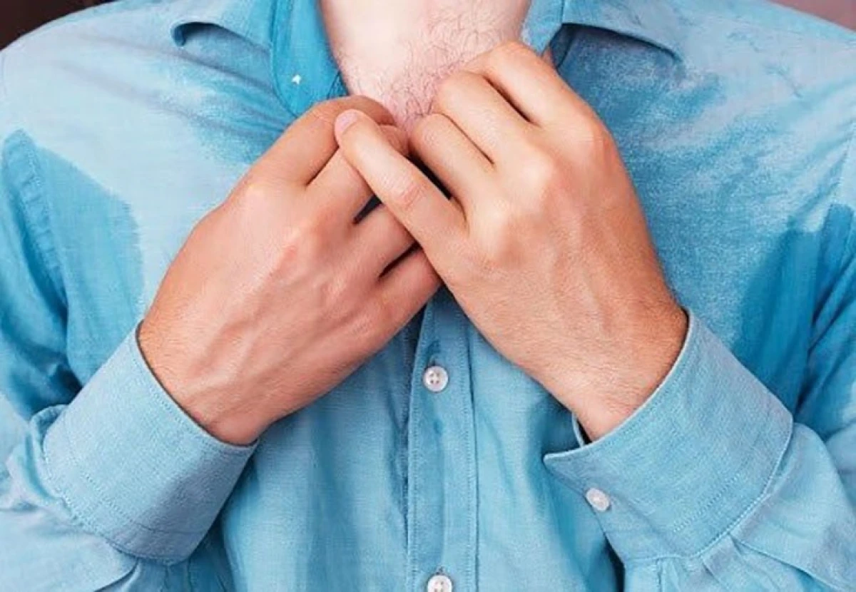 Cách tẩy vết ố vàng trên áo trắng hiệu quả và an toàn