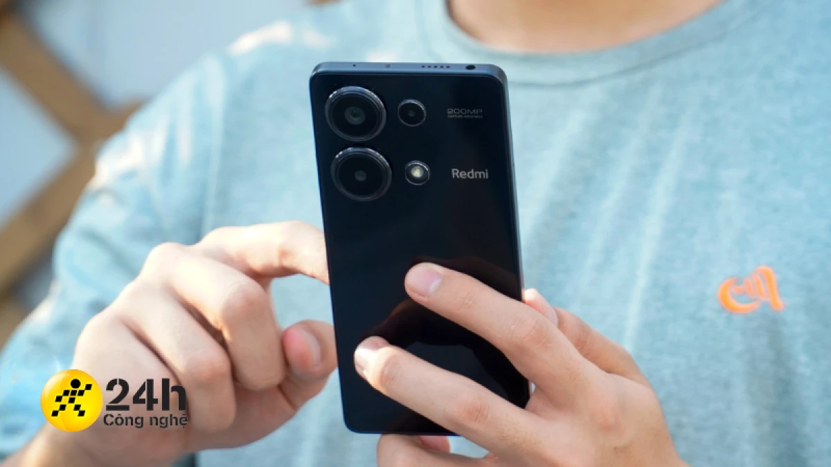 Pin dung lượng cao và sạc nhanh trên Redmi Note 13 Pro 4G