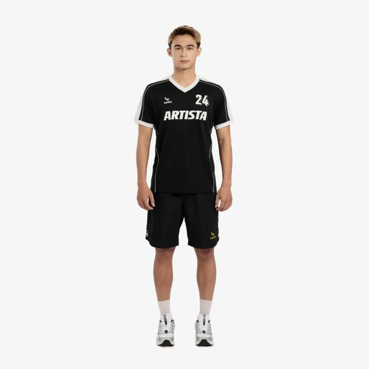 Phong cách retro sportswear cá tính trong thời trang thể thao