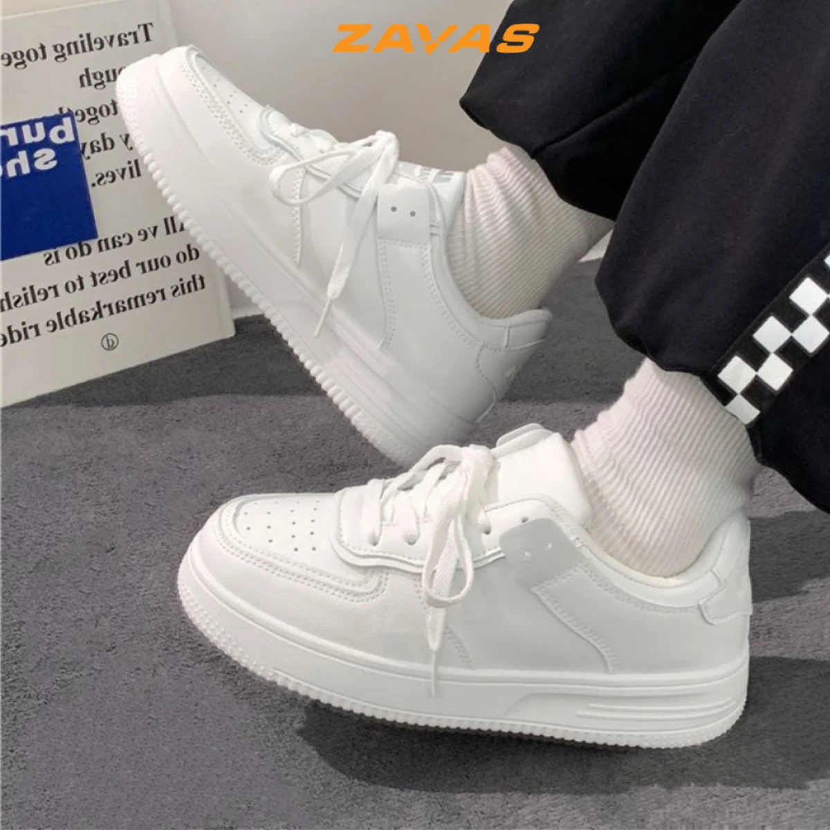 Giày thể thao sneaker thời trang và cá tính