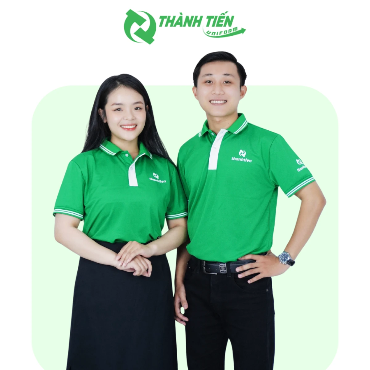 Nhân viên mặc đồng phục doanh nghiệp hiện đại thể hiện tinh thần chuyên nghiệp và gắn kết