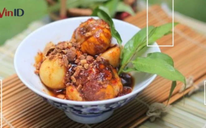 Hột vịt lộn xào me – món ăn vỉa hè chinh phục vị giác người Việt