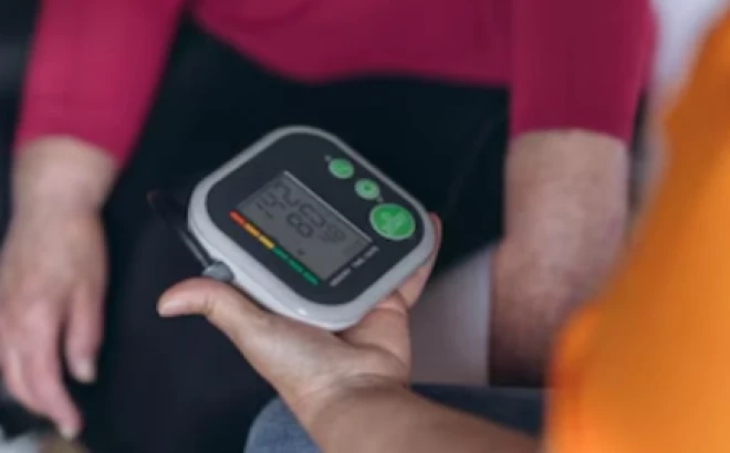 Cách đọc chỉ số huyết áp để theo dõi sức khỏe hàng ngày