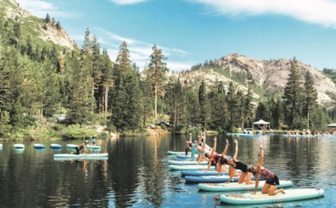 Thế giới thời trang: Bức tranh phong cách đa sắc trong kỷ nguyên mới